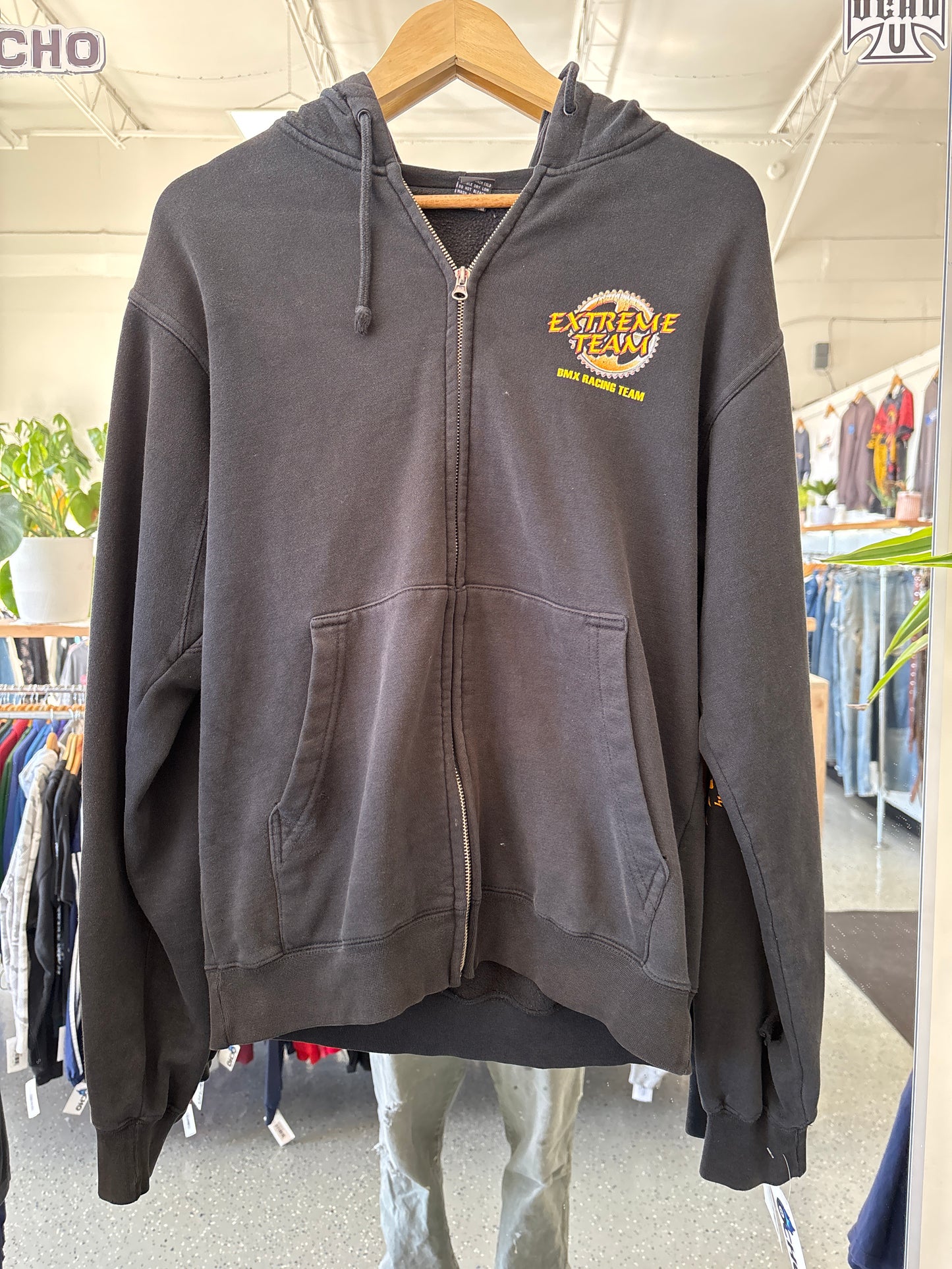 Extreme Zip-up