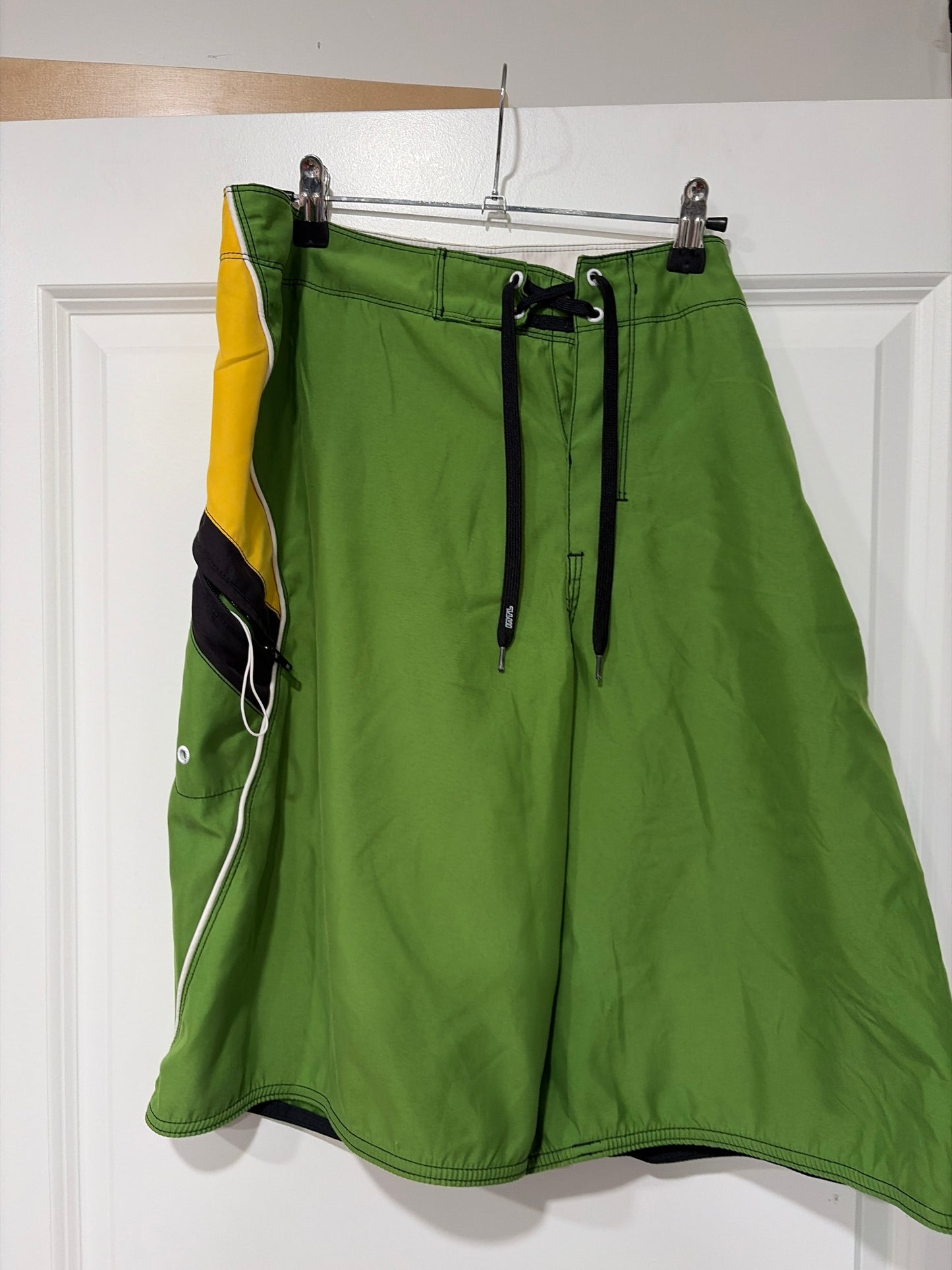 Hurley boardshorts