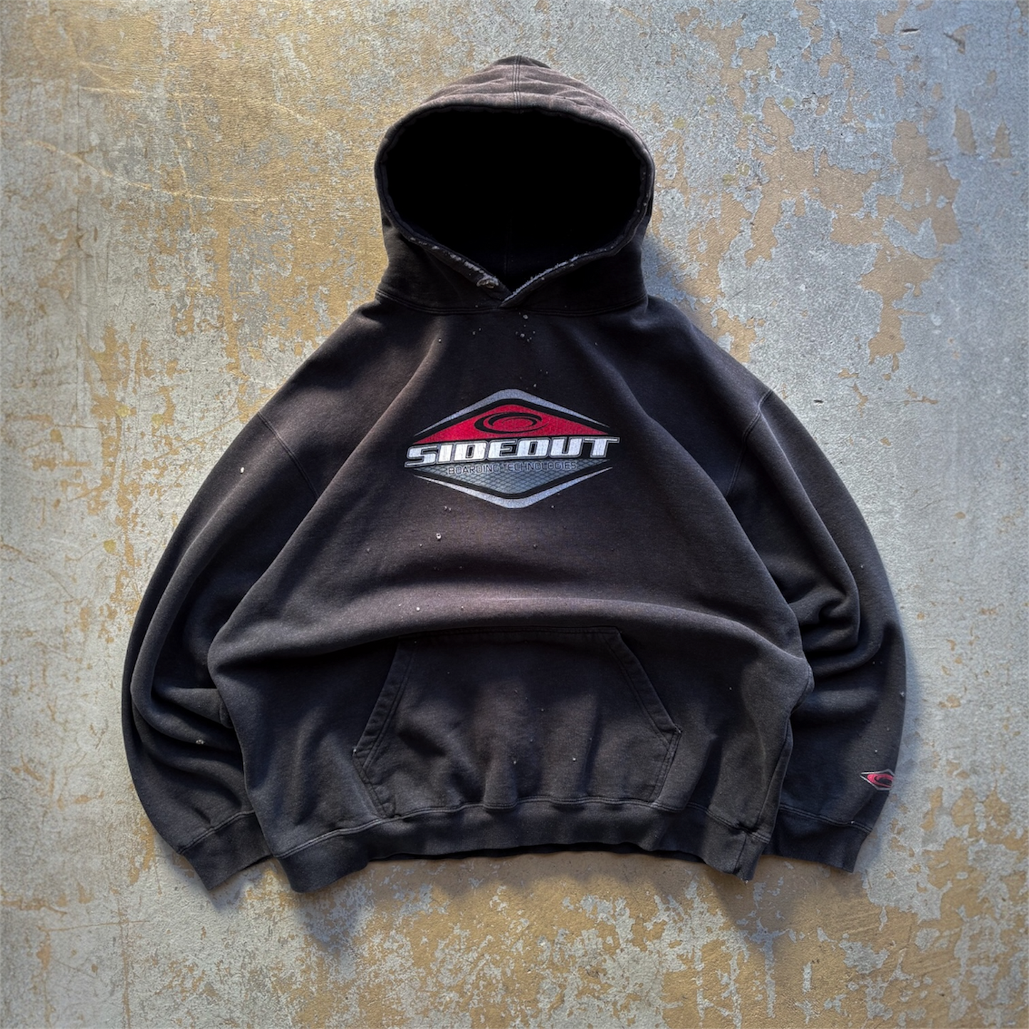 Sideout 075