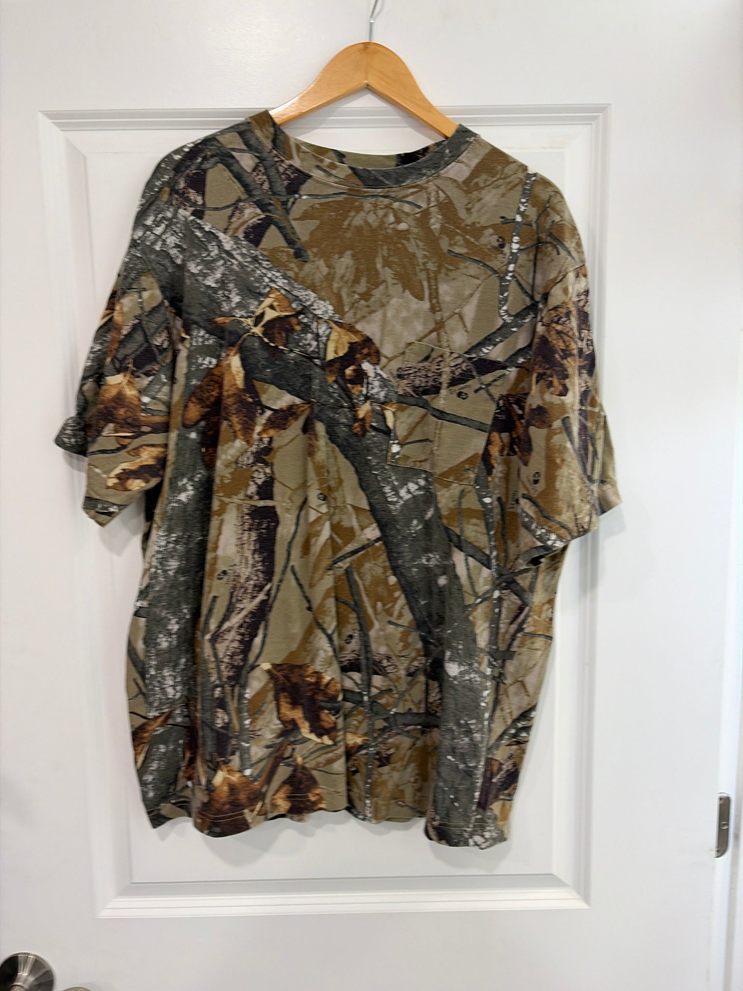 Camo t-shirt