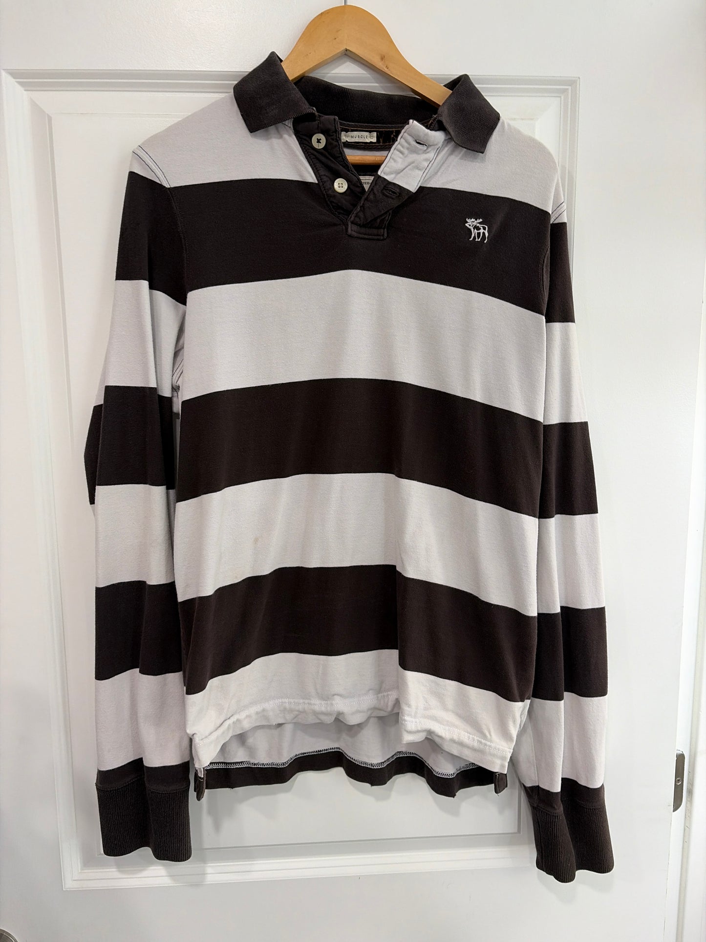 Brown stripes