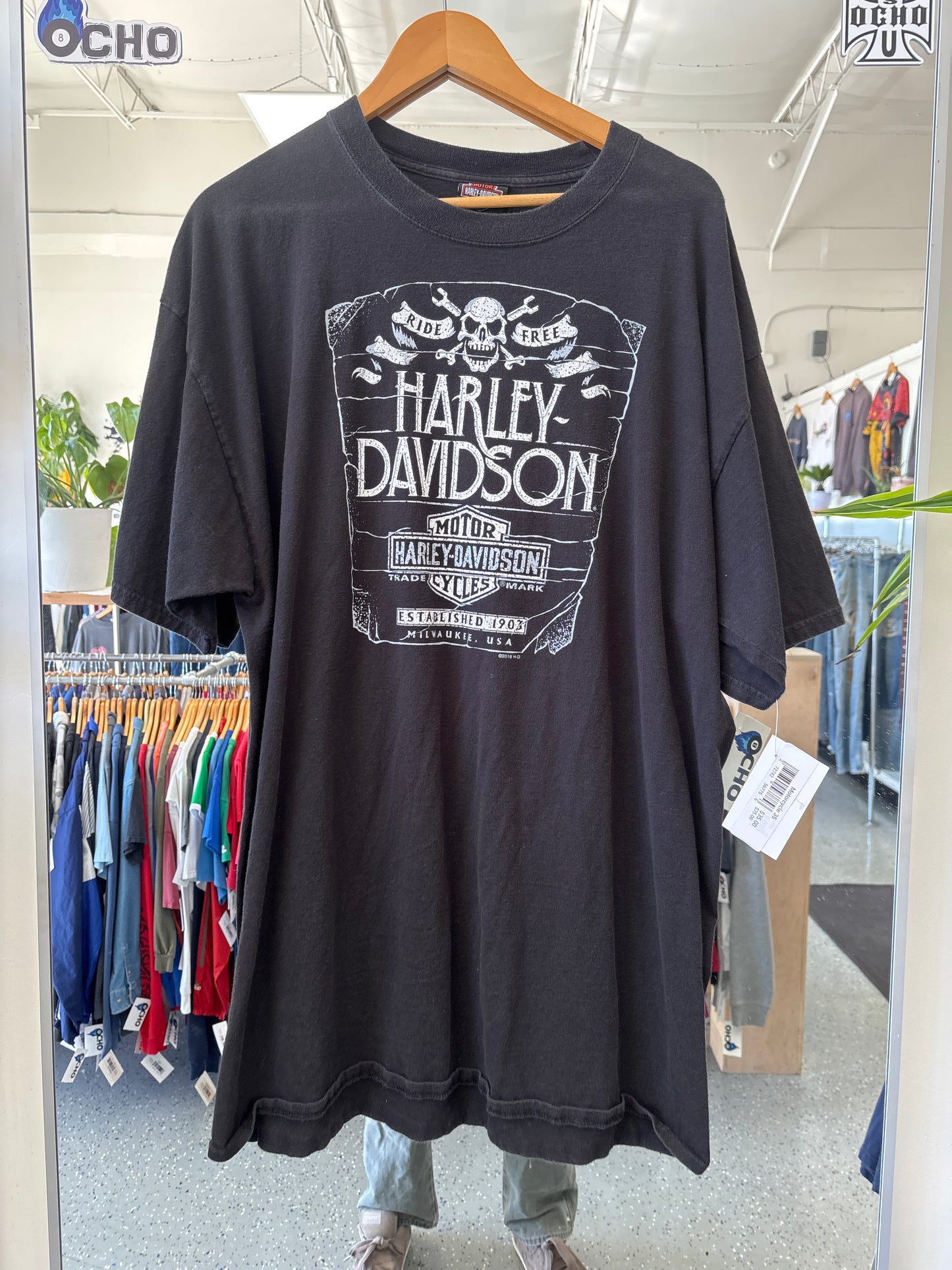 HD T-Shirt