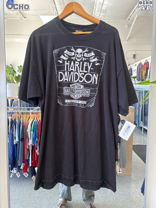 HD T-Shirt