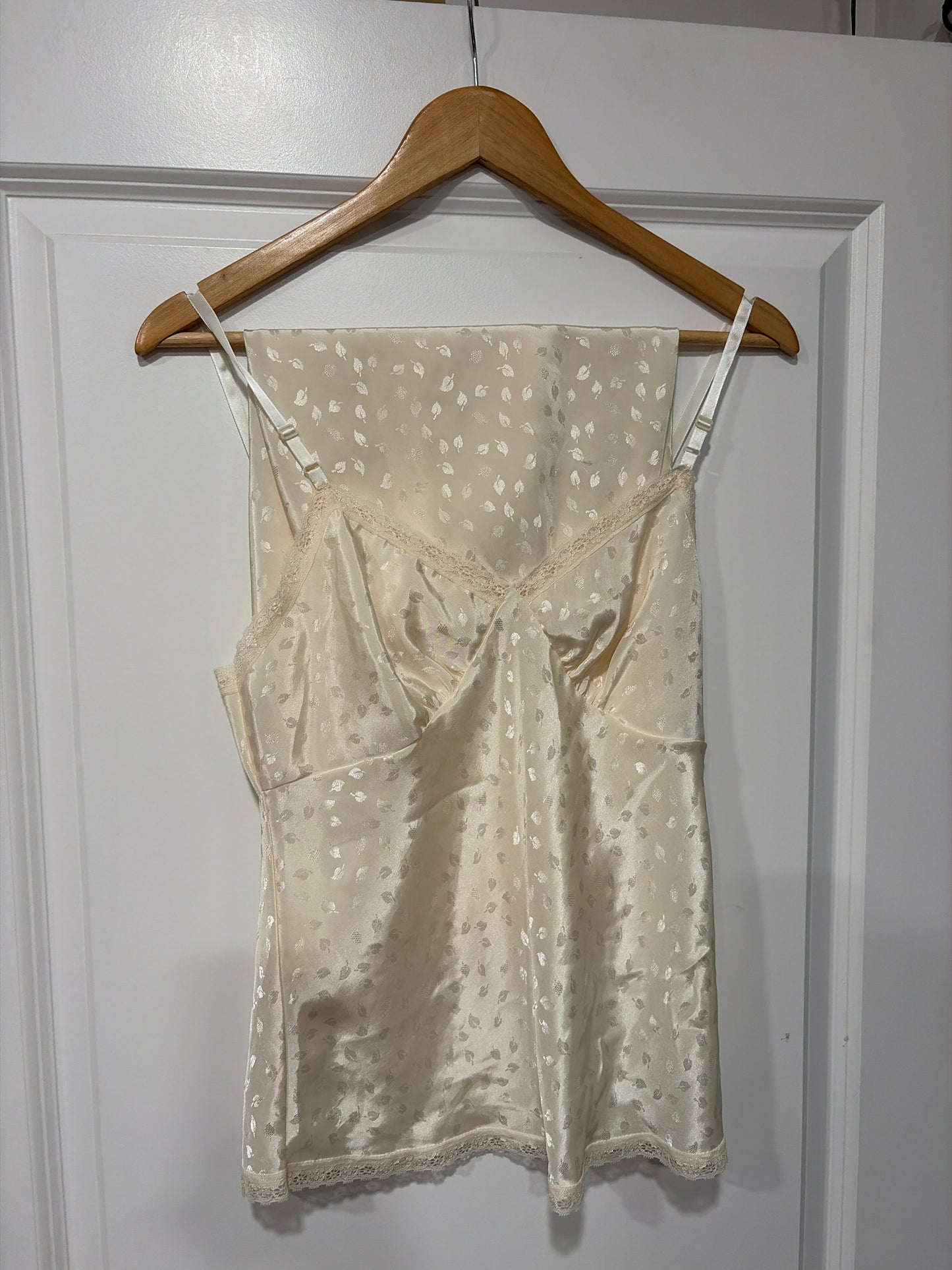 White leaf silk Set