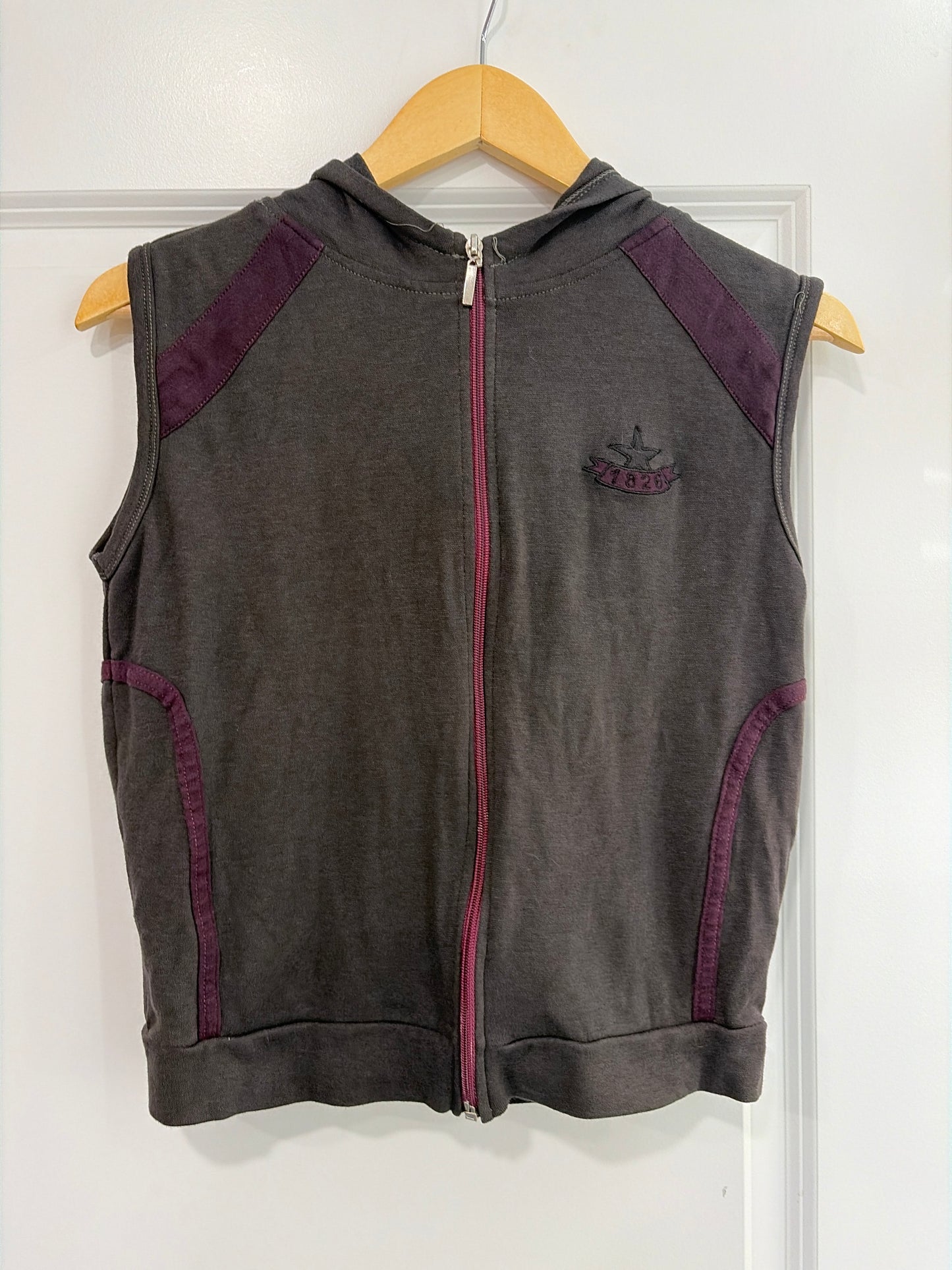 1826 Zip