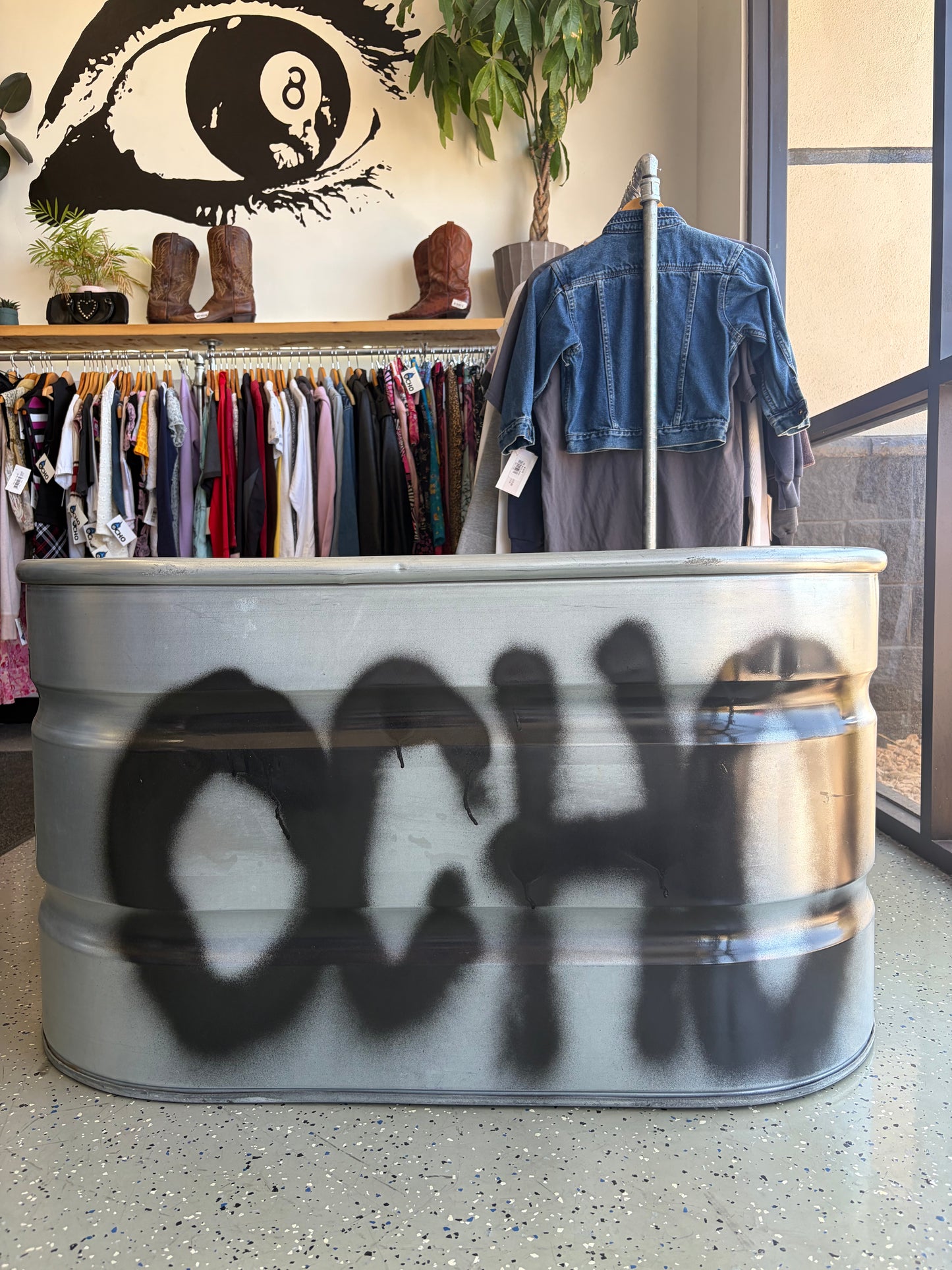 Ocho bucket