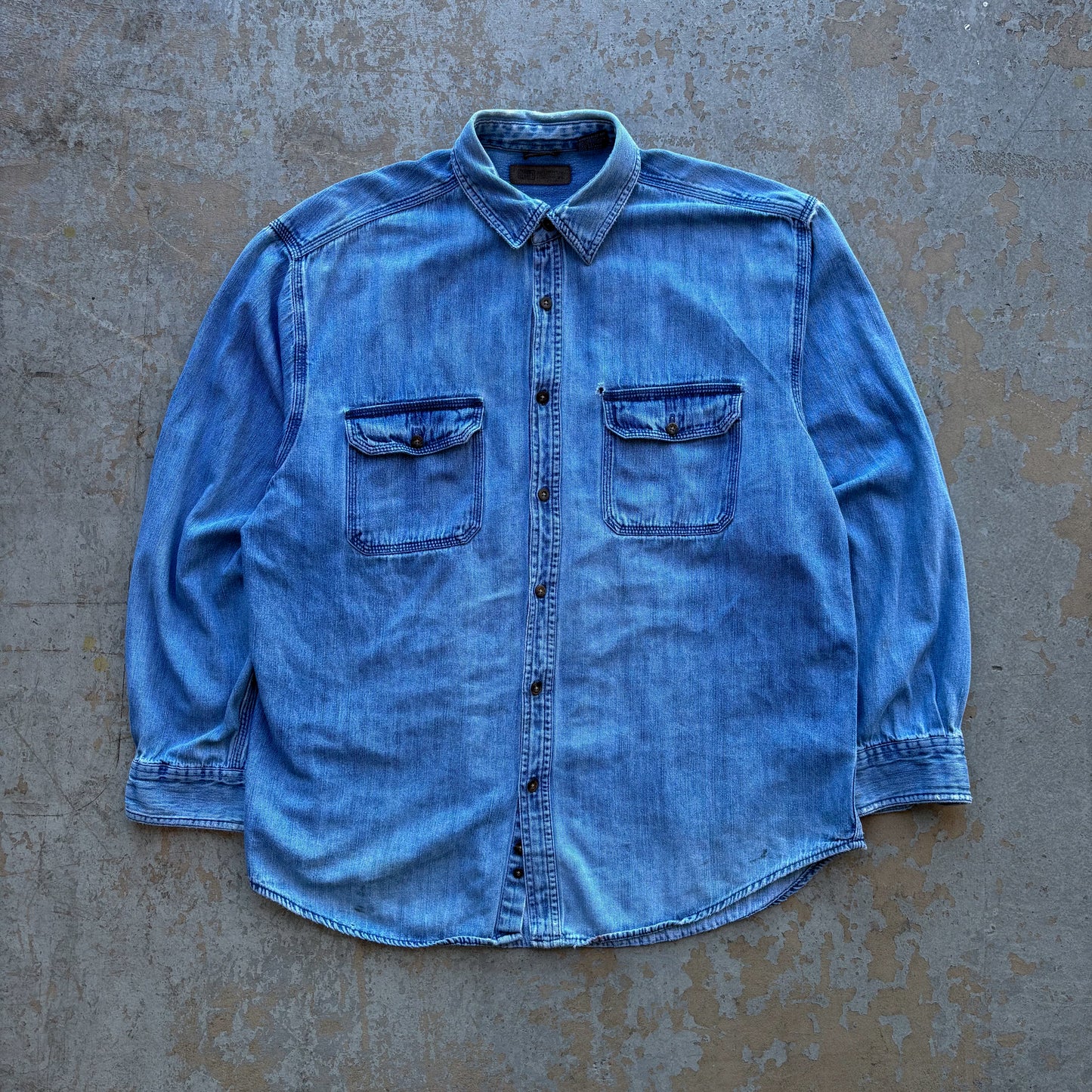 Vintage Denim Work Shirt – Light Wash Button-Up