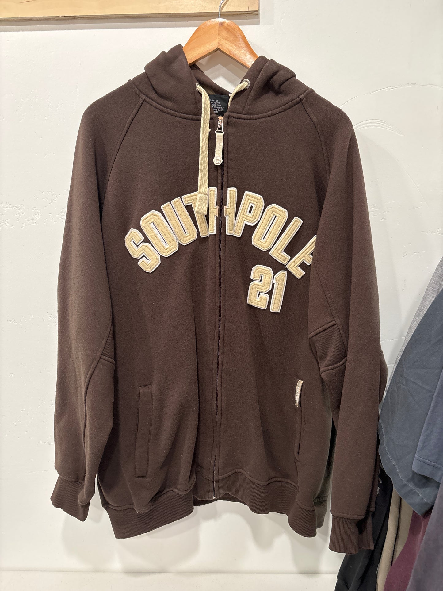 Southpole Zip-up