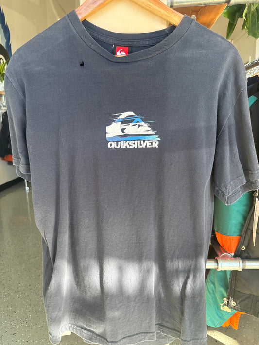 QuickSilver T-Shirt