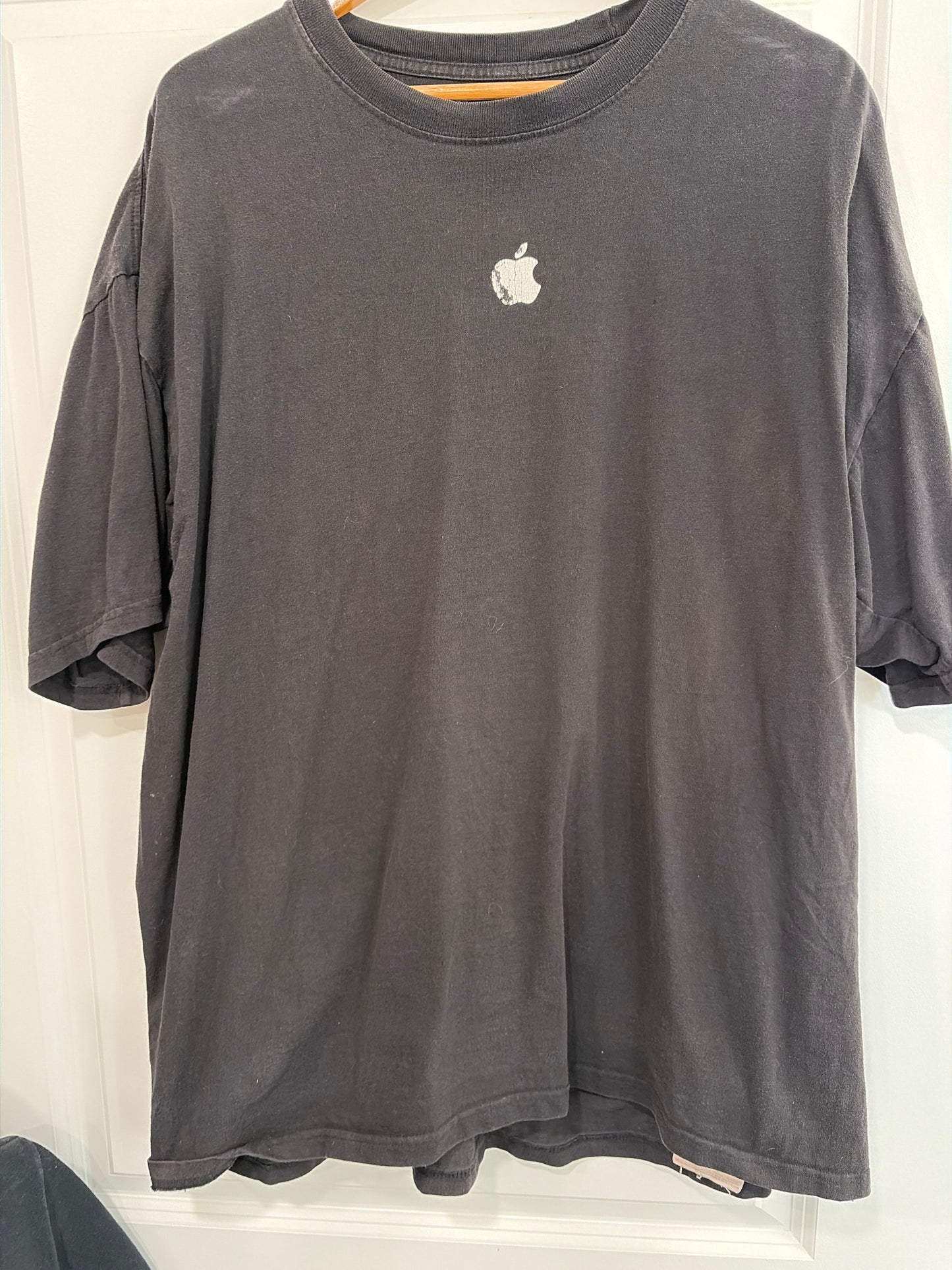 Hanes Apple