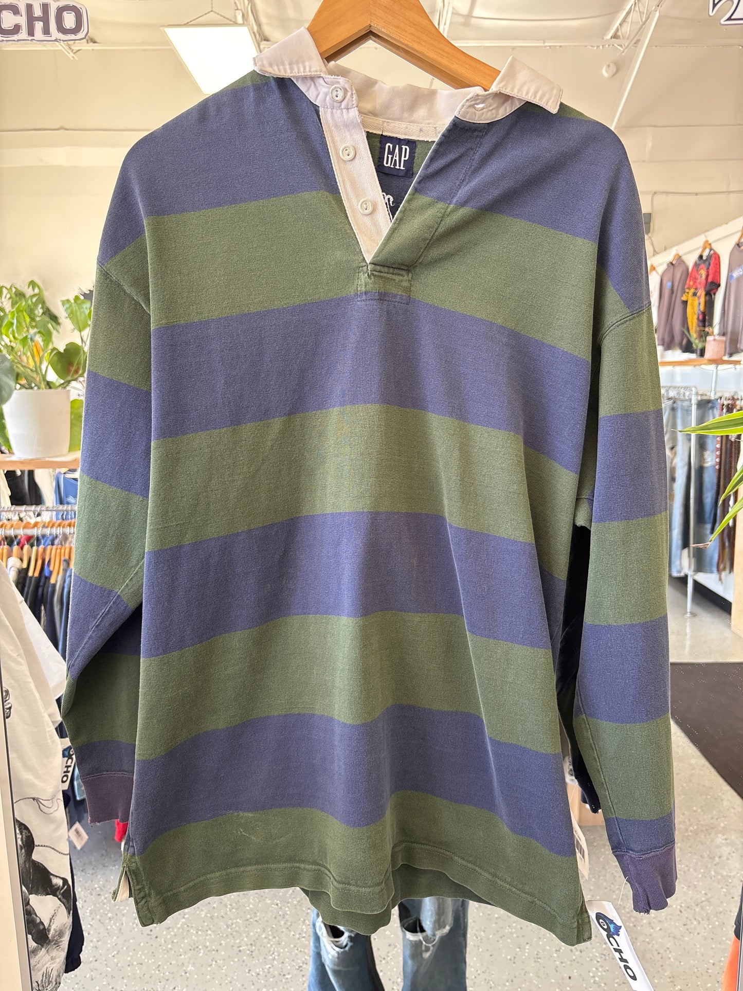 Gap Crewneck