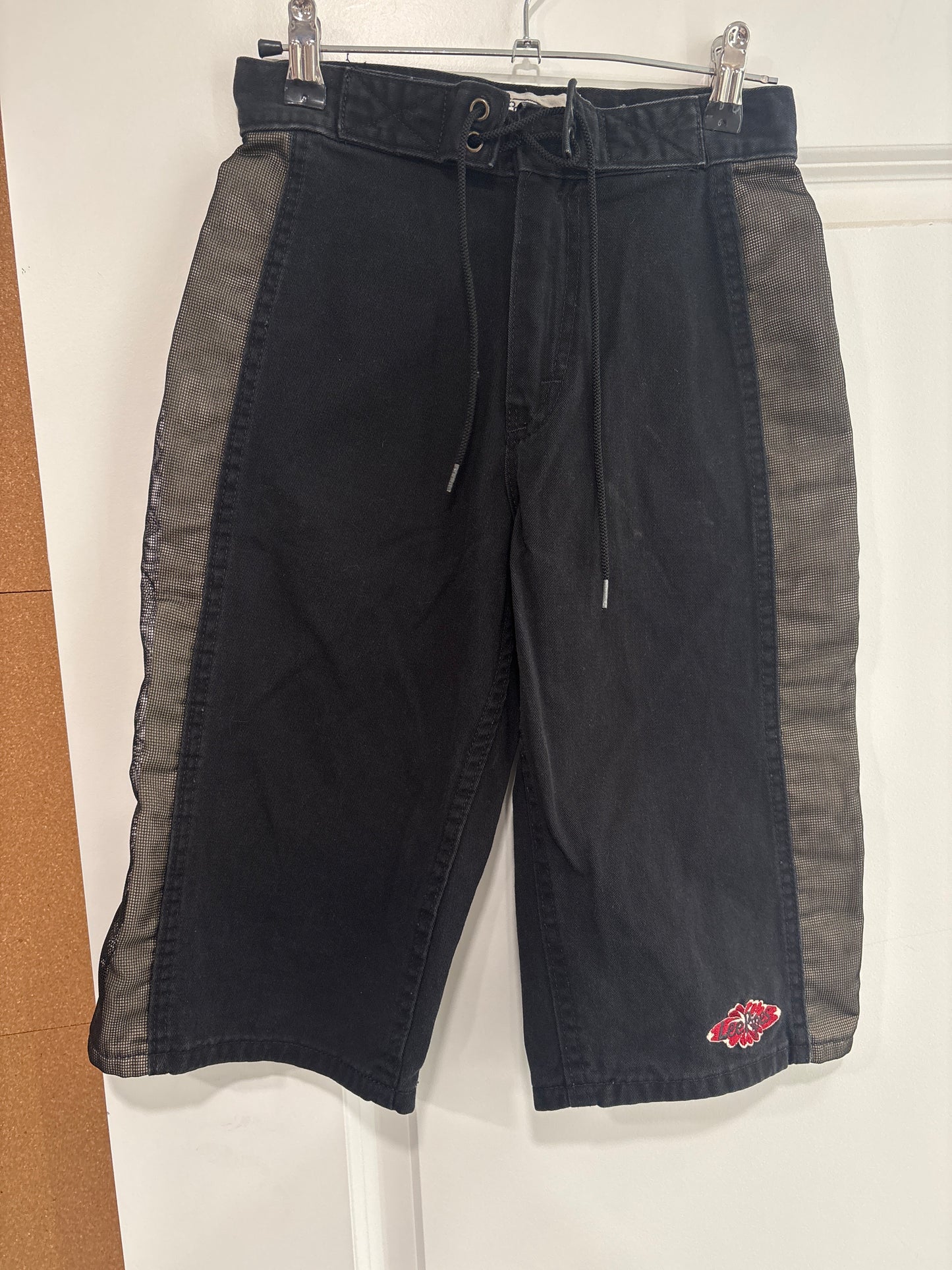 Lee Pipe Jorts